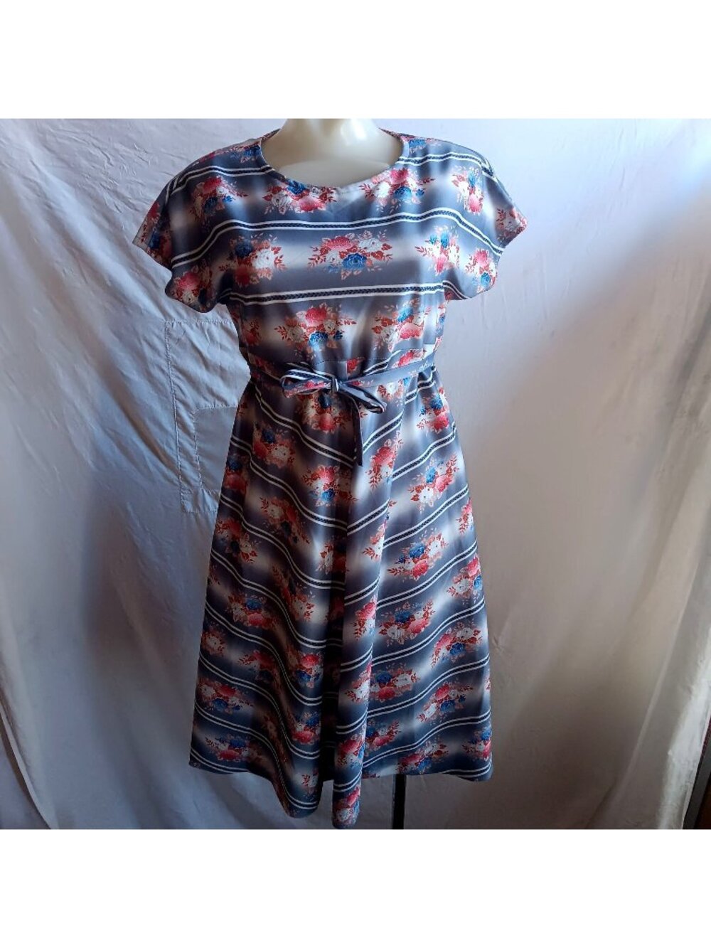 Small Vintage Handmade 1970's Country Flowers Dress Blue/Pink/Gray Polyester
